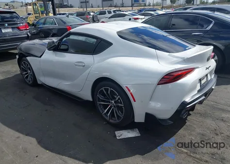 2021 Toyota Gr Supra 2.0 z USA, uszkodzony, nr VIN WZ1DB2C06MW038081